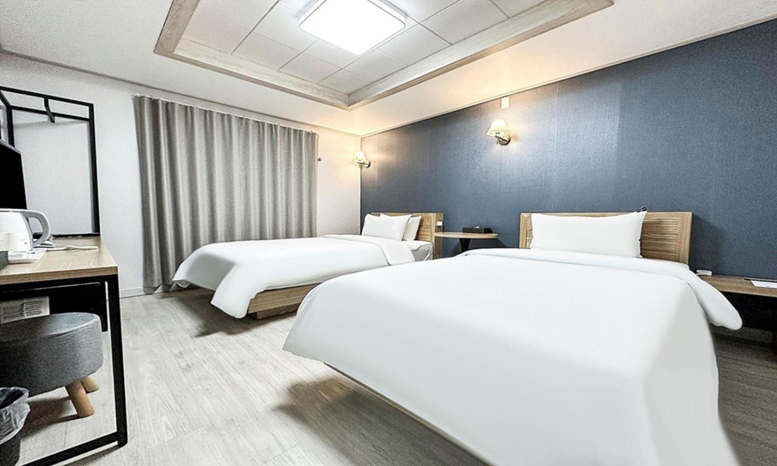 Gumi Time Hotel Eksteriør bilde